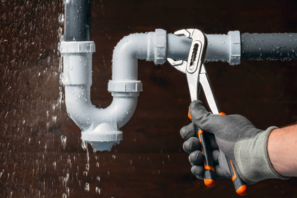Professional Sewer Line Repair technician working in Richland, IN